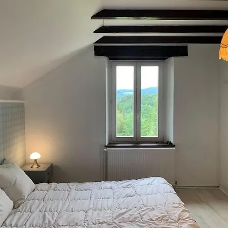 Holiday home Ferme Pleine Nature, Vue Splendide 2 Cheminee